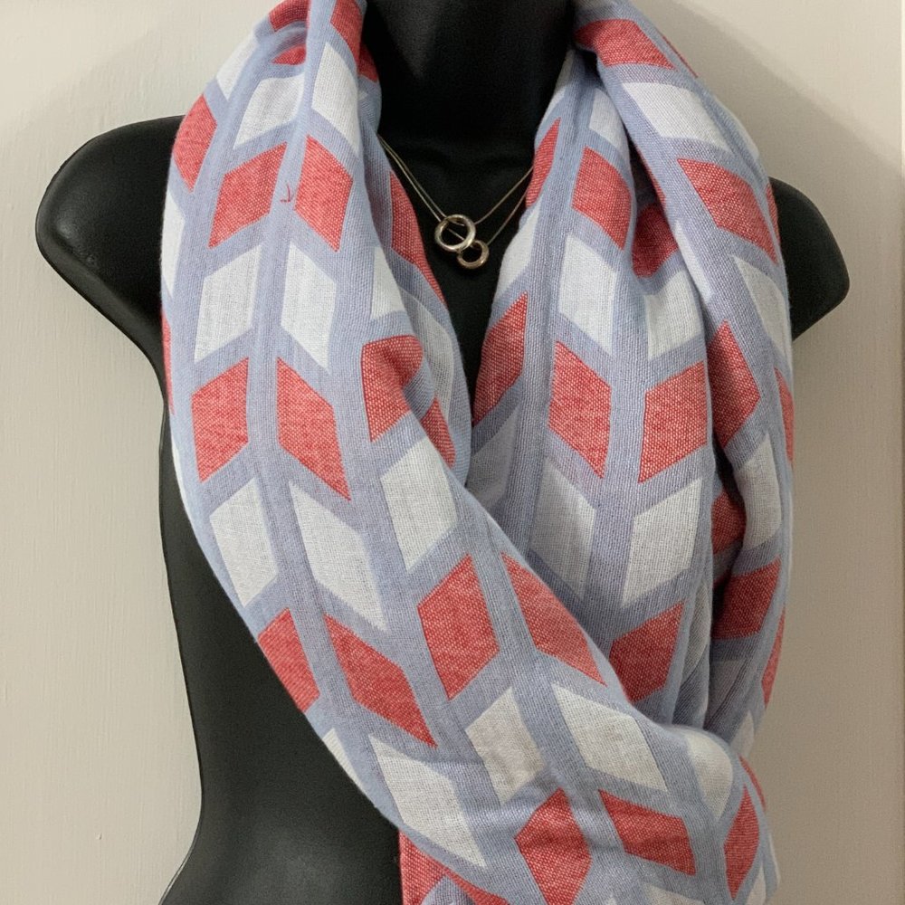 FLiPSiDE Chevron Two-side Jacquard Woven Luxury Throw